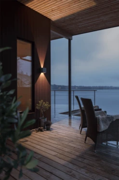 Konstsmide Cremona PowerLED 230V Wandlamp Flush 13.5cm, 2x 3W -Buitentuinwinkel cremona powerled 230v wandlamp flush 135cm 2x 3w netstroom 3