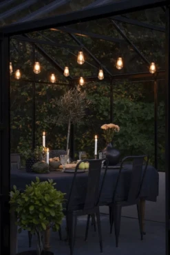 Lichtsnoer Feestverlichting Edison LED Koppelbaar + Dimbaar - Startset - 10m - 10 LED's - Konstsmide 2 Lichtsnoer Feestverlichting Edison LED Koppelbaar + Dimbaar - Startset - 10m - 10 LED's - Konstsmide -Buitentuinwinkel lichtsnoer feestverlichting edison led koppelbaar dimbaar startset 10m 10 led s 3